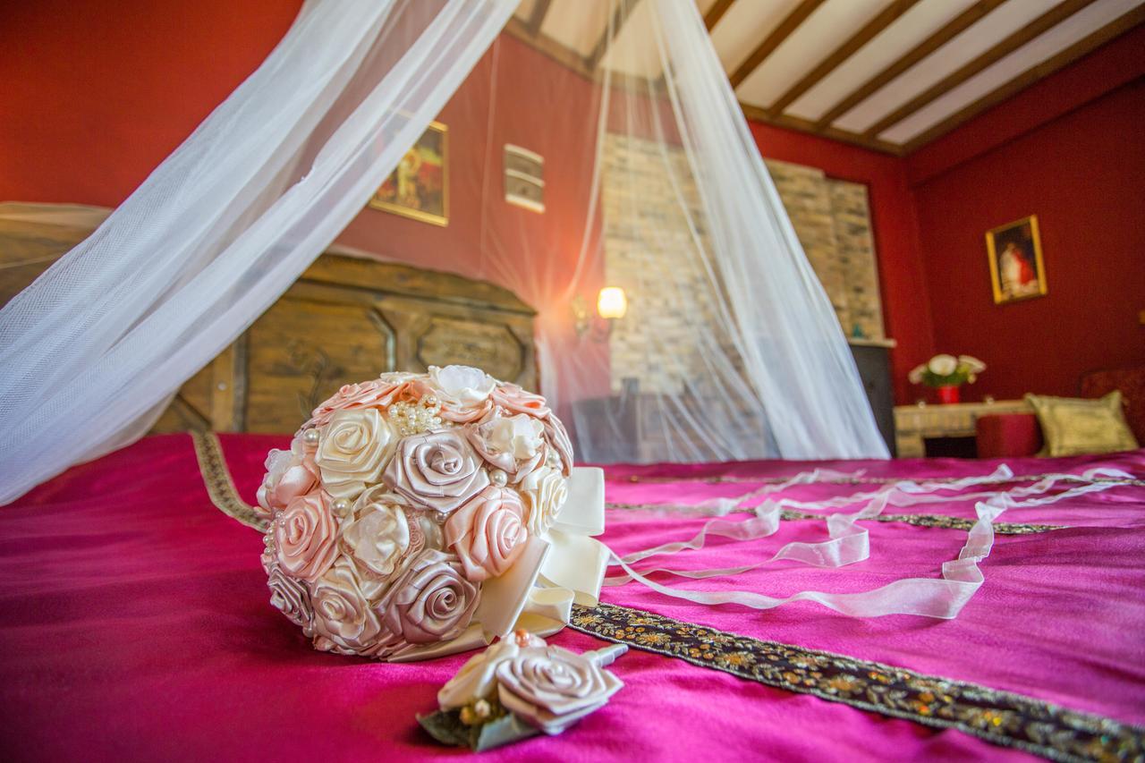 Efes Butik Otel Kirazli (Aegean) Exteriör bild