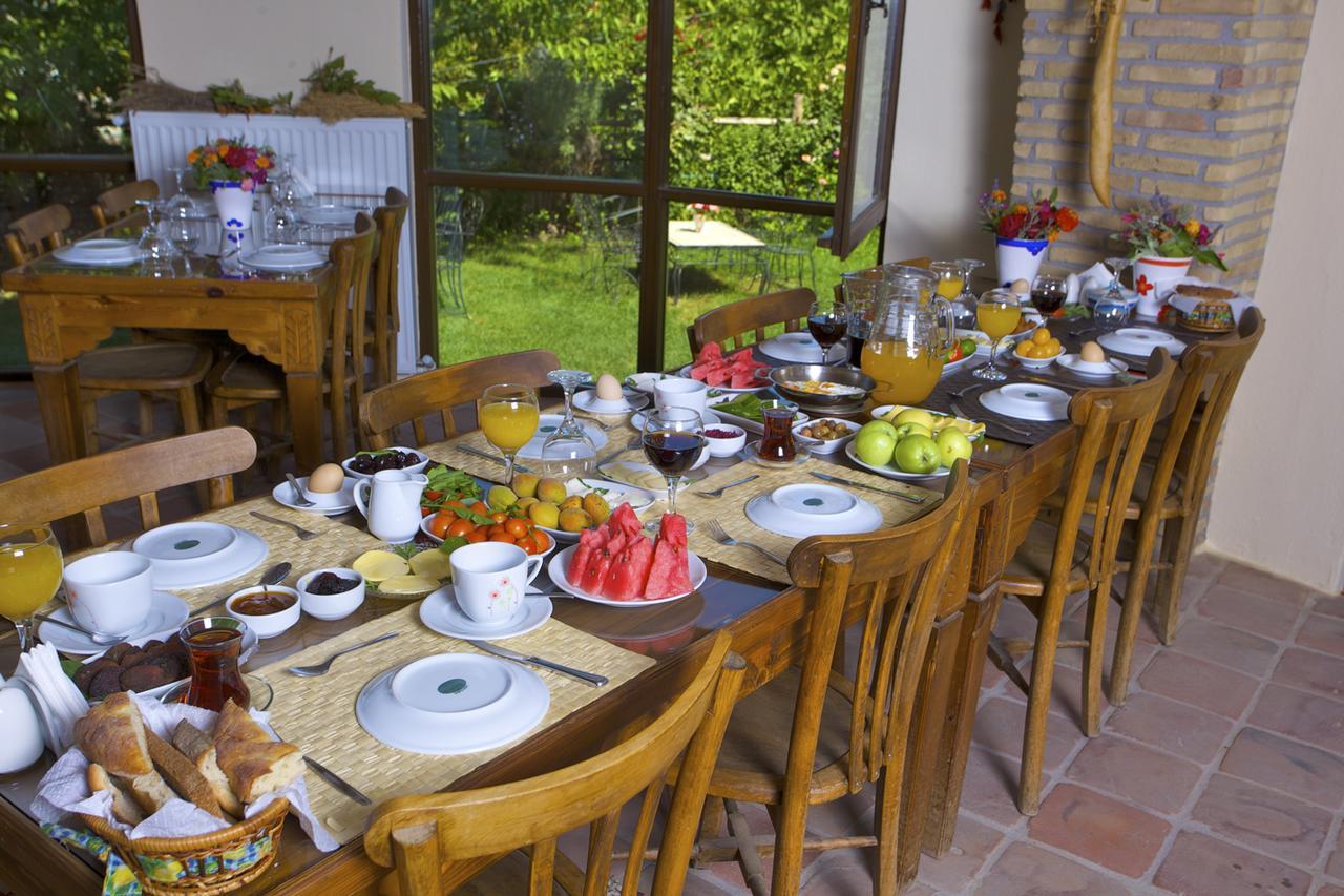 Efes Butik Otel Kirazli (Aegean) Exteriör bild